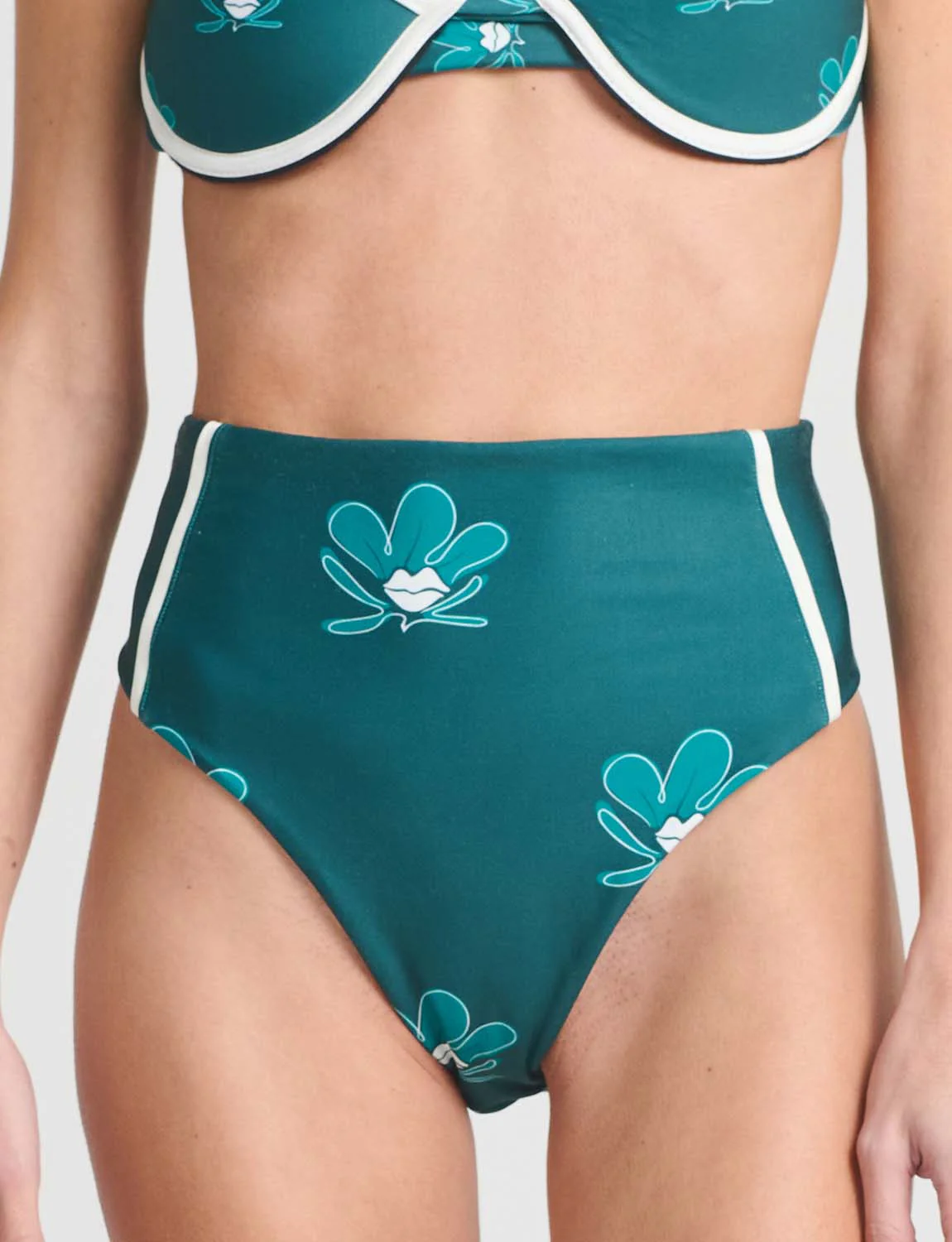 Bottom High Waist Areka
