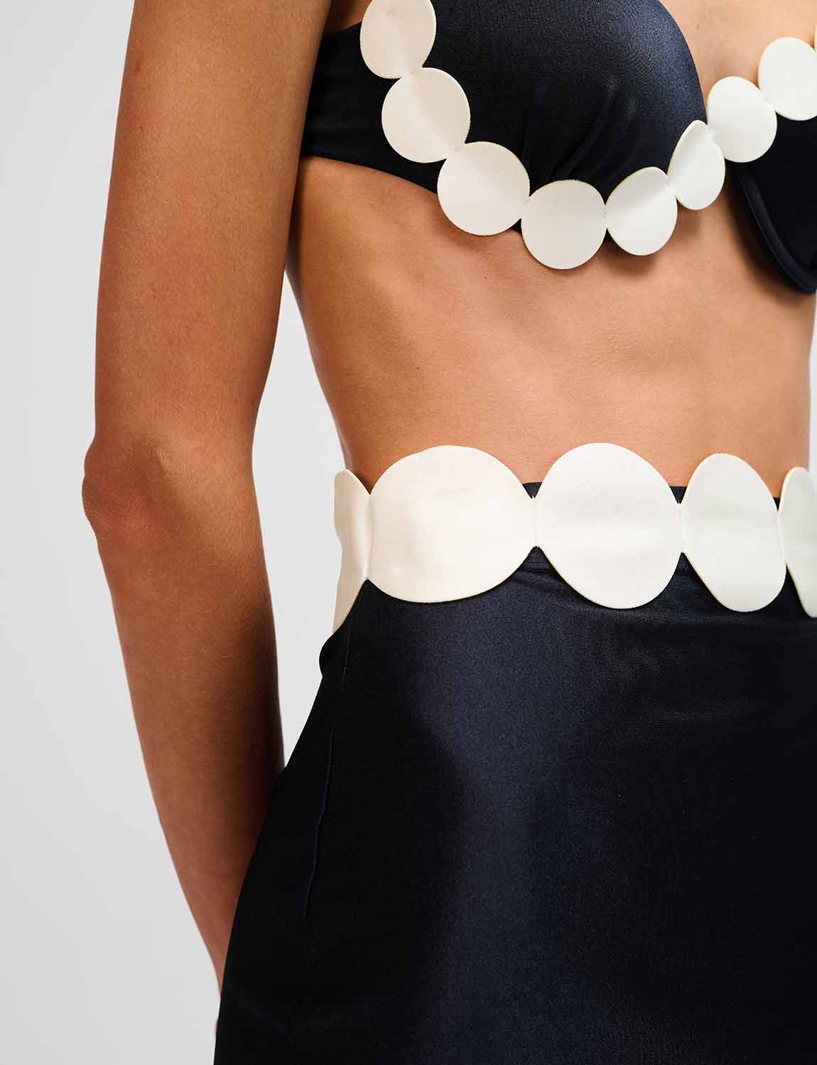 Siréne Skirt Black - Image 5
