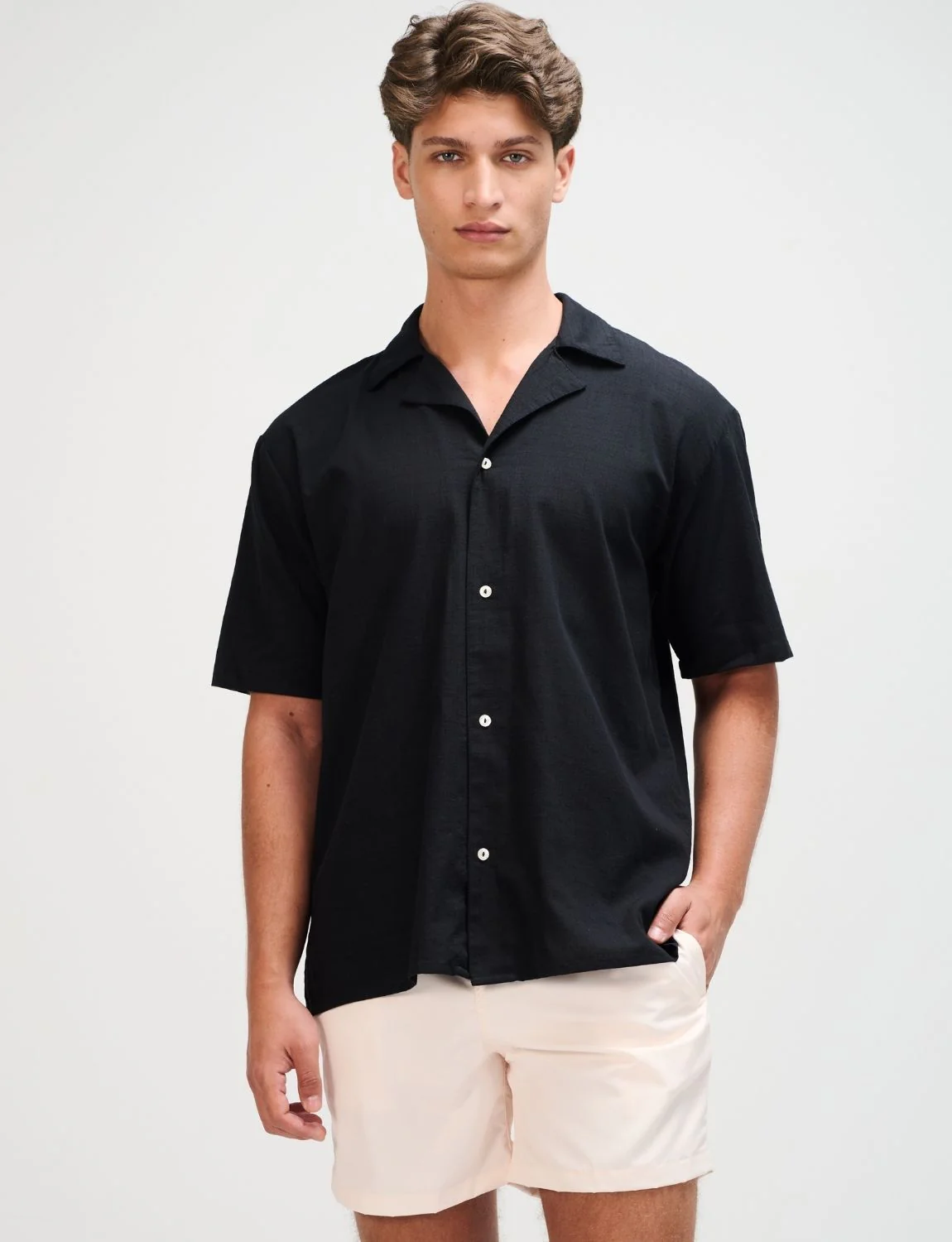 The Black Resort Men Linen Shirt - Image 4