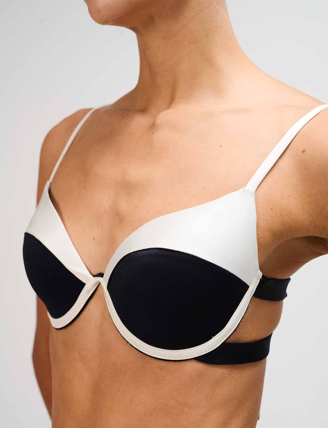 Top Cups Jadea Black - Image 4
