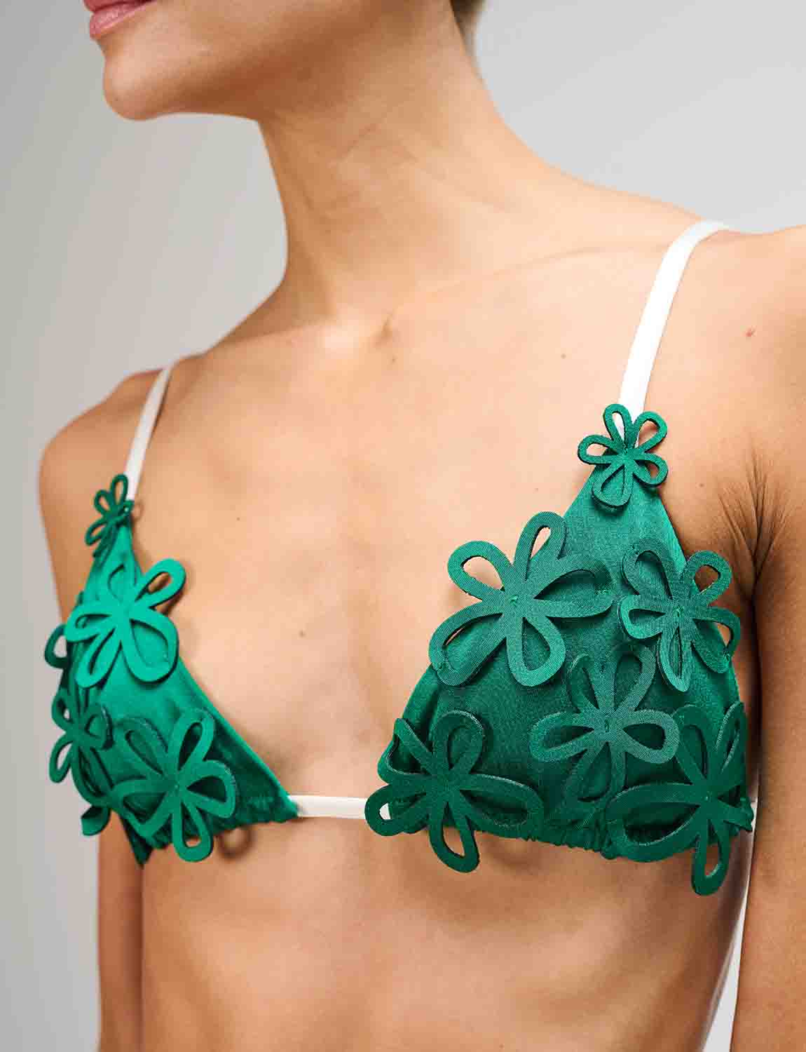 Top Triangle Vea Green - Image 5
