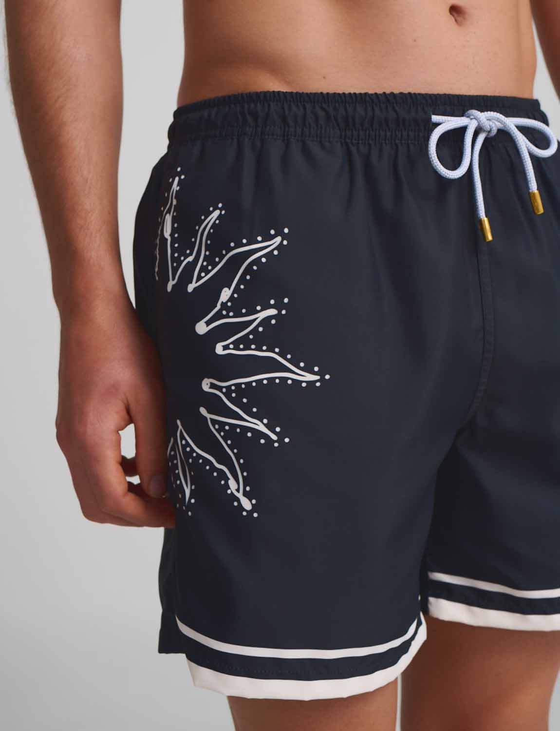 Virela Trunk - Image 3